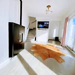 Einzigartiges Haus Mit Wunderbaren Seeblick Auf Maggiore *