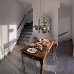 Einzigartiges Haus Mit Wunderbaren Seeblick Auf Maggiore
