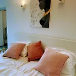 Einzigartiges Haus Mit Wunderbaren Seeblick Auf Maggiore Holiday home *
