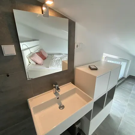 Einzigartiges Haus Mit Wunderbaren Seeblick Auf Maggiore Дом отдыха *